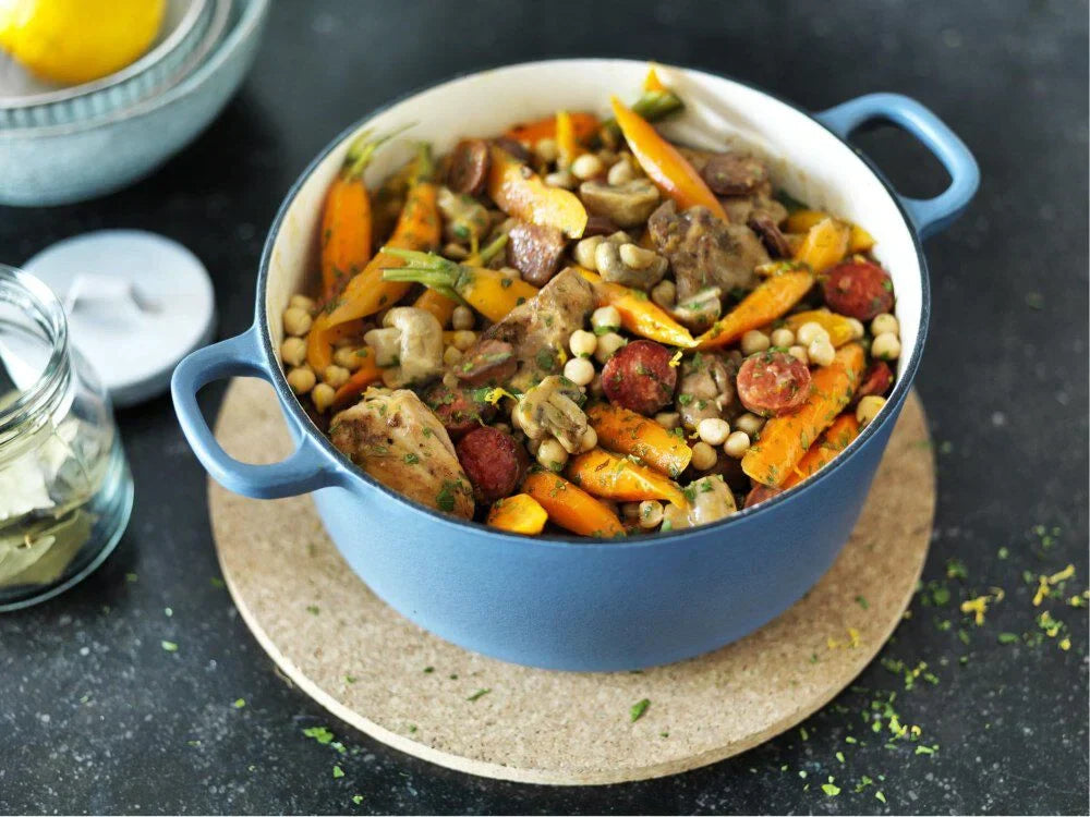 Stoofpotje van kip met witte wijn en chorizo