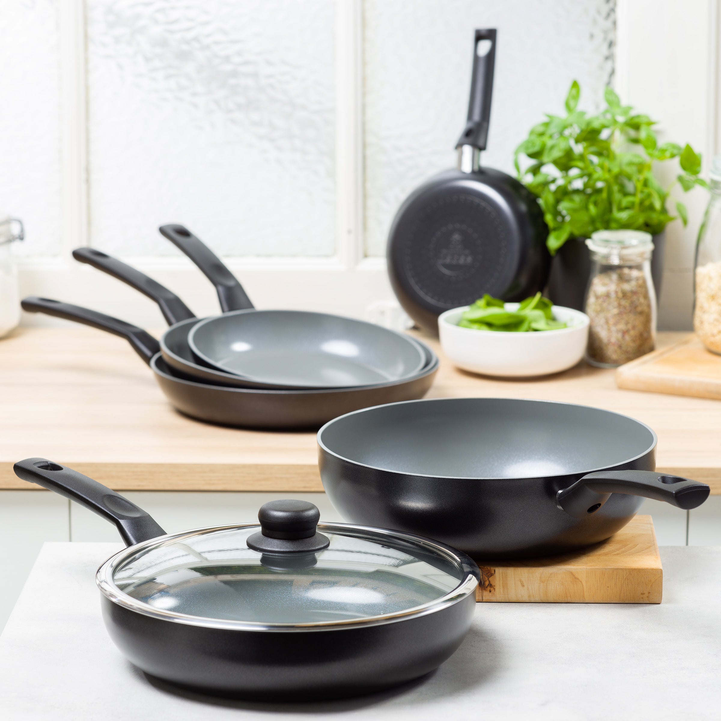Easy Basic Ceramic wok 28 cm