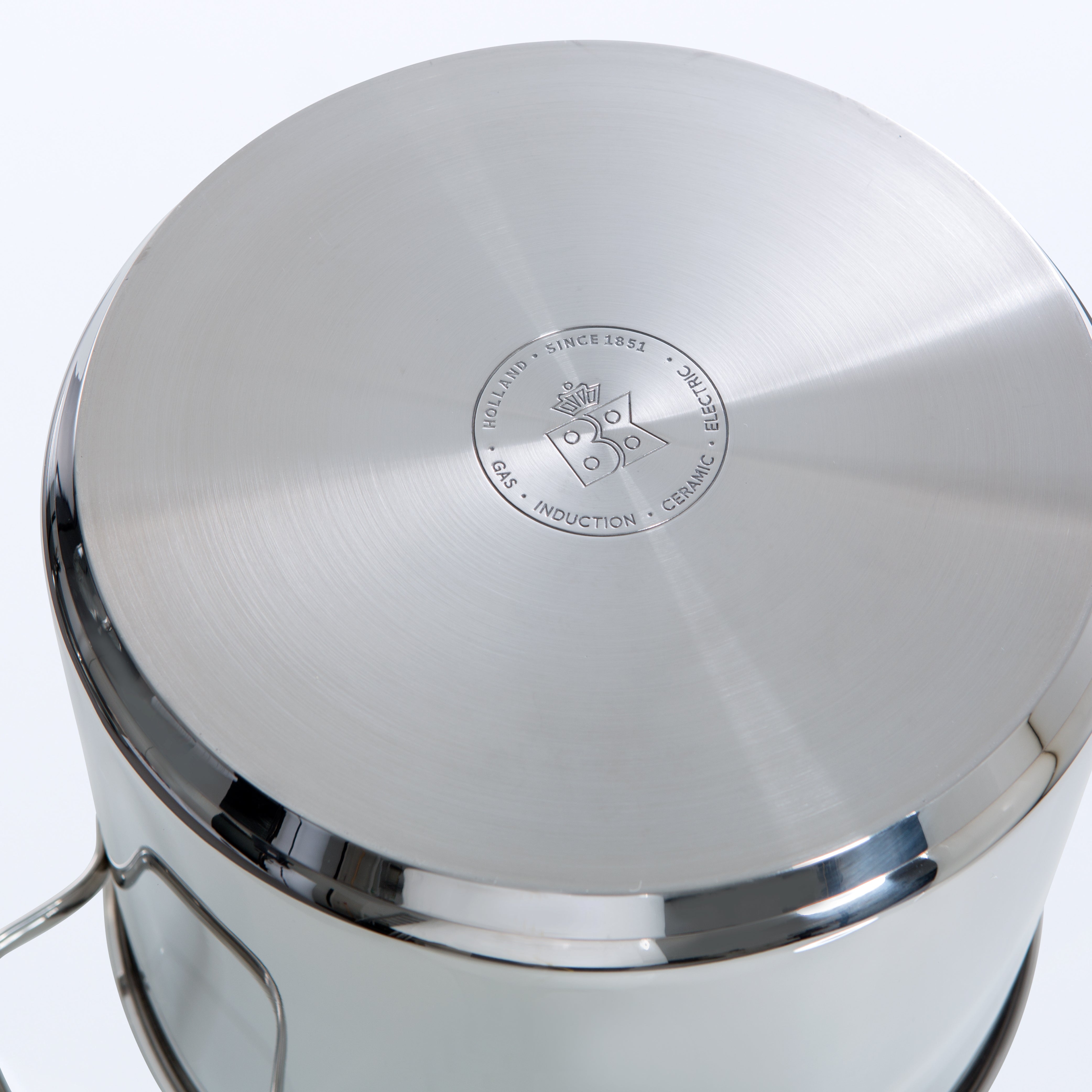 Soeppan 26 cm 11 liter zilver onderzijde