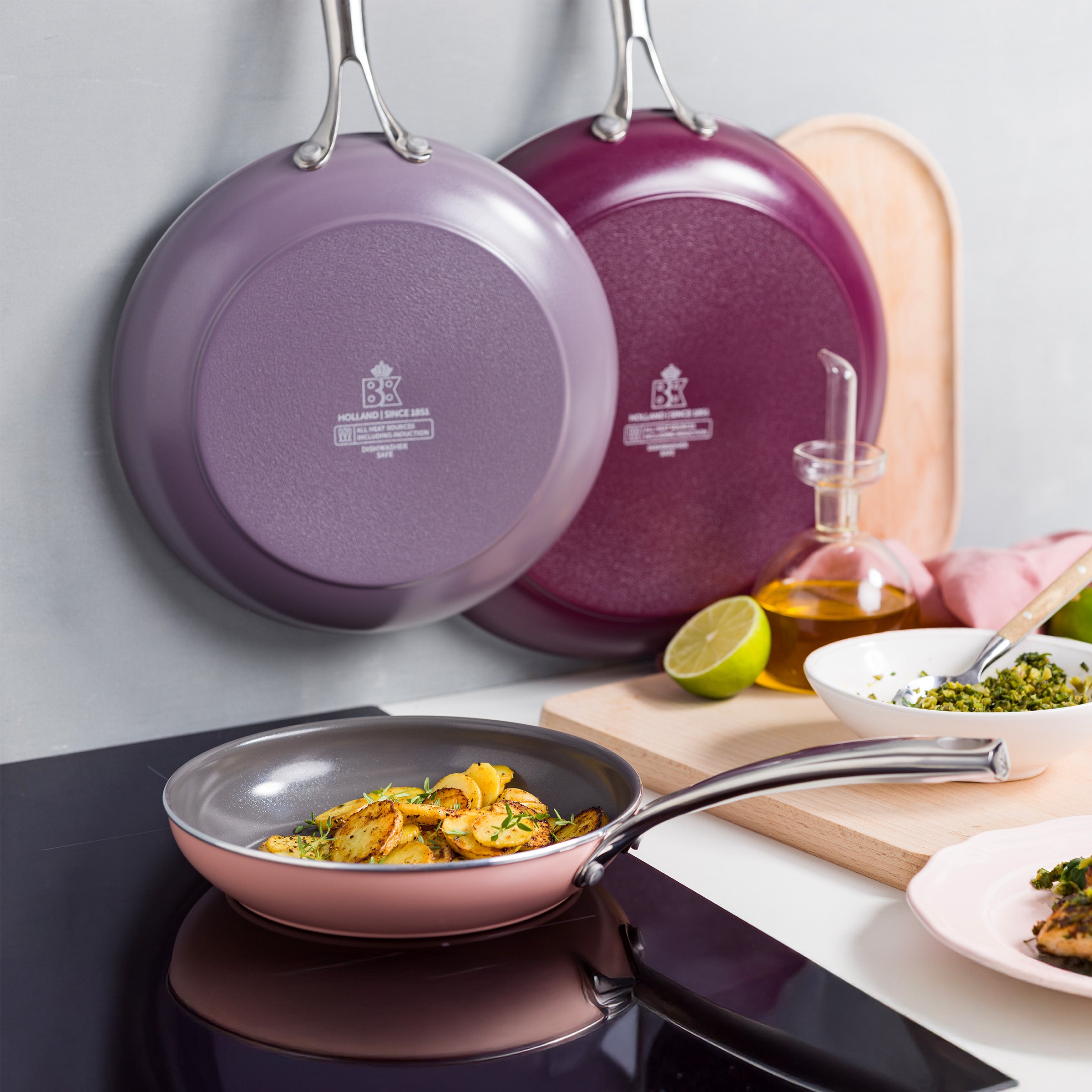 Sky Violet 3-delige koekenpannenset + Braadpan + 2 Panbeschermers