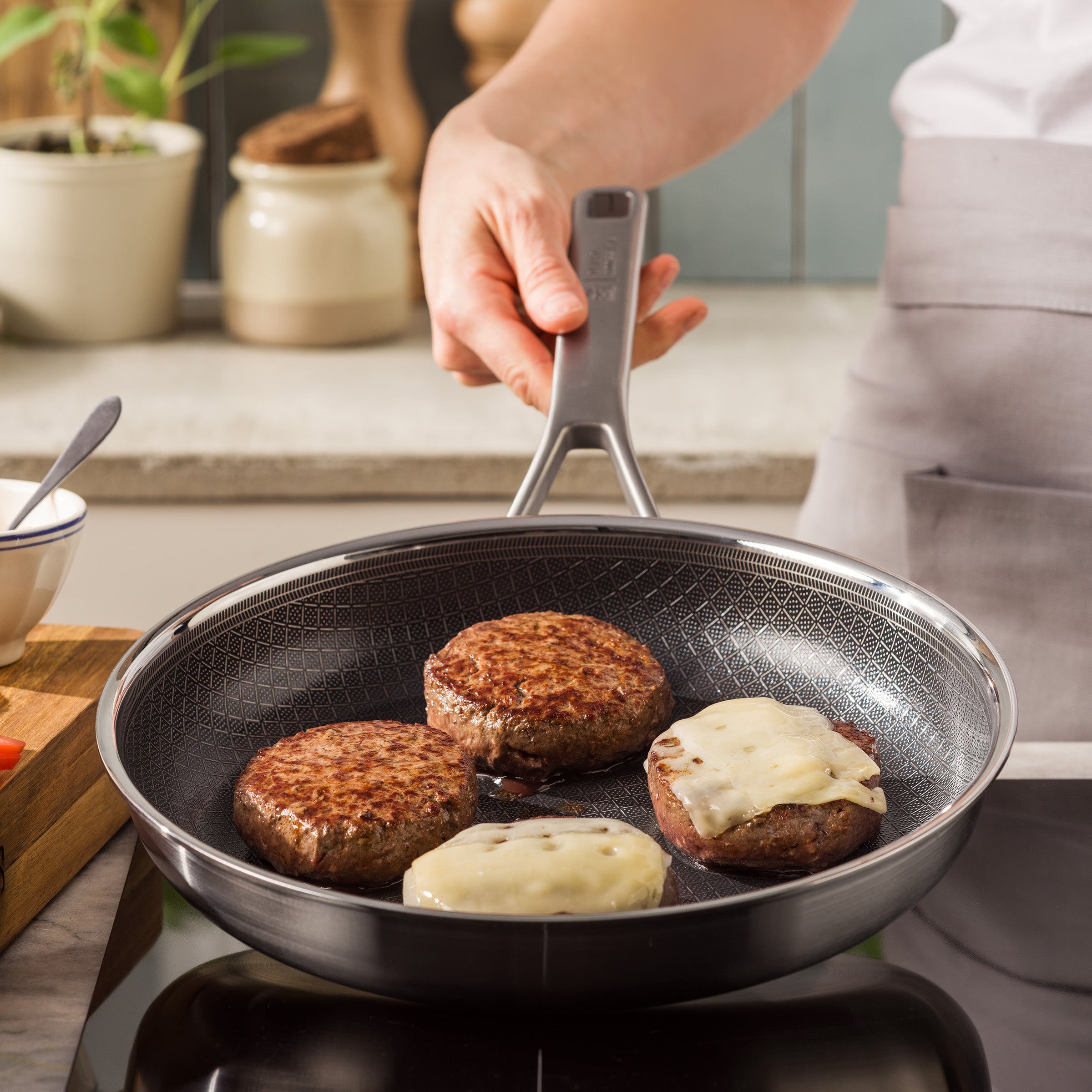 Durabond Hybride koekenpanset (24cm + 28cm) + wok