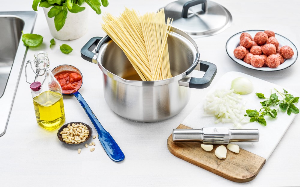 Flow Cool pannenset 5-delig zilver met pasta