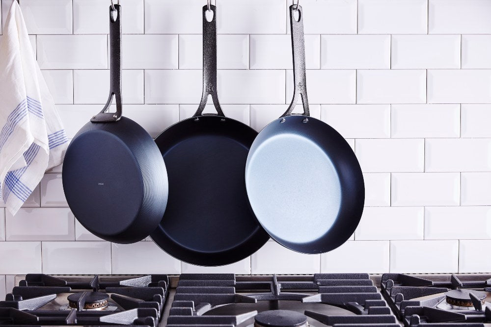 Black Steel koekenpan zwart, verschillende maten