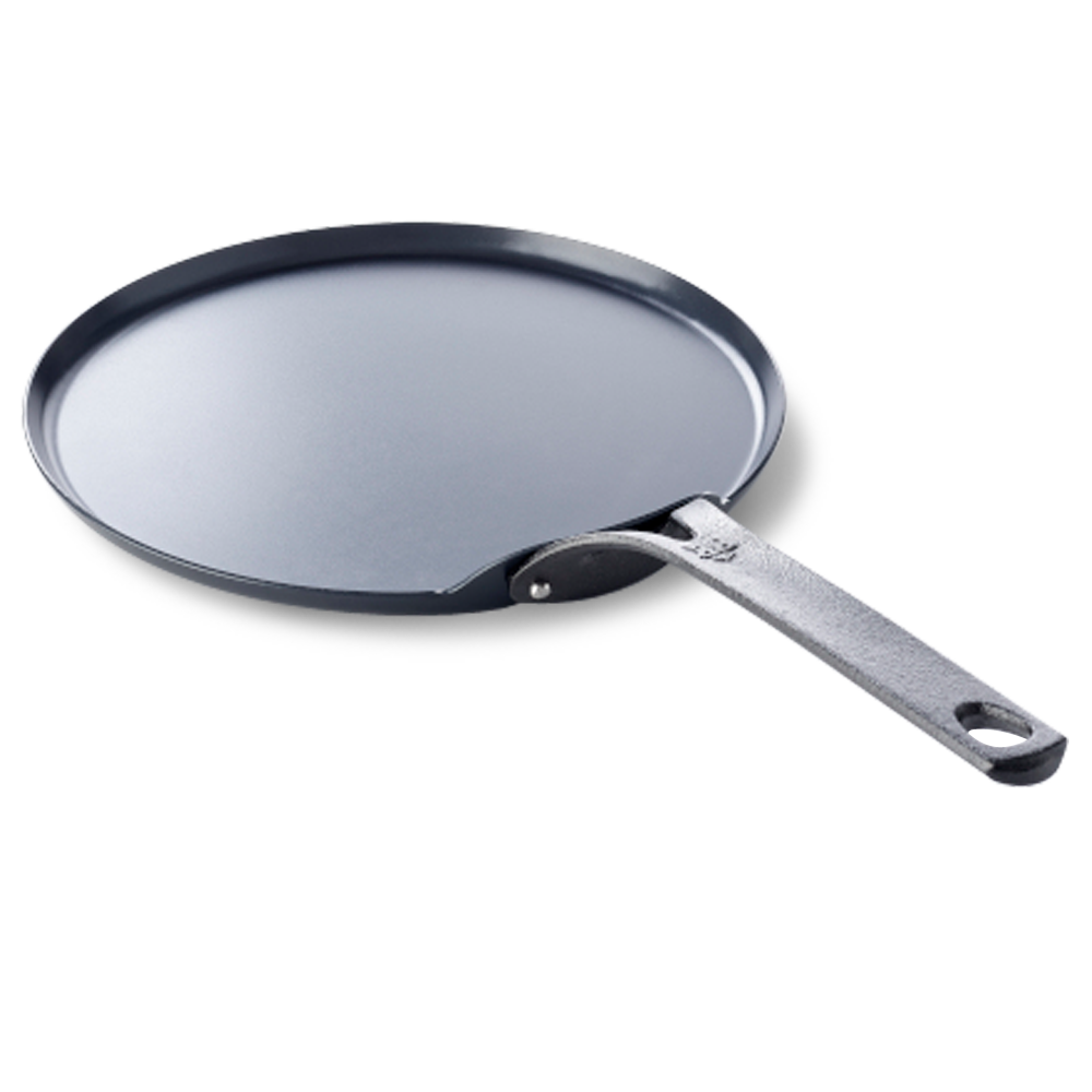 Black Steel pannenkoekenpan 26 cm zwart zijaanzicht
